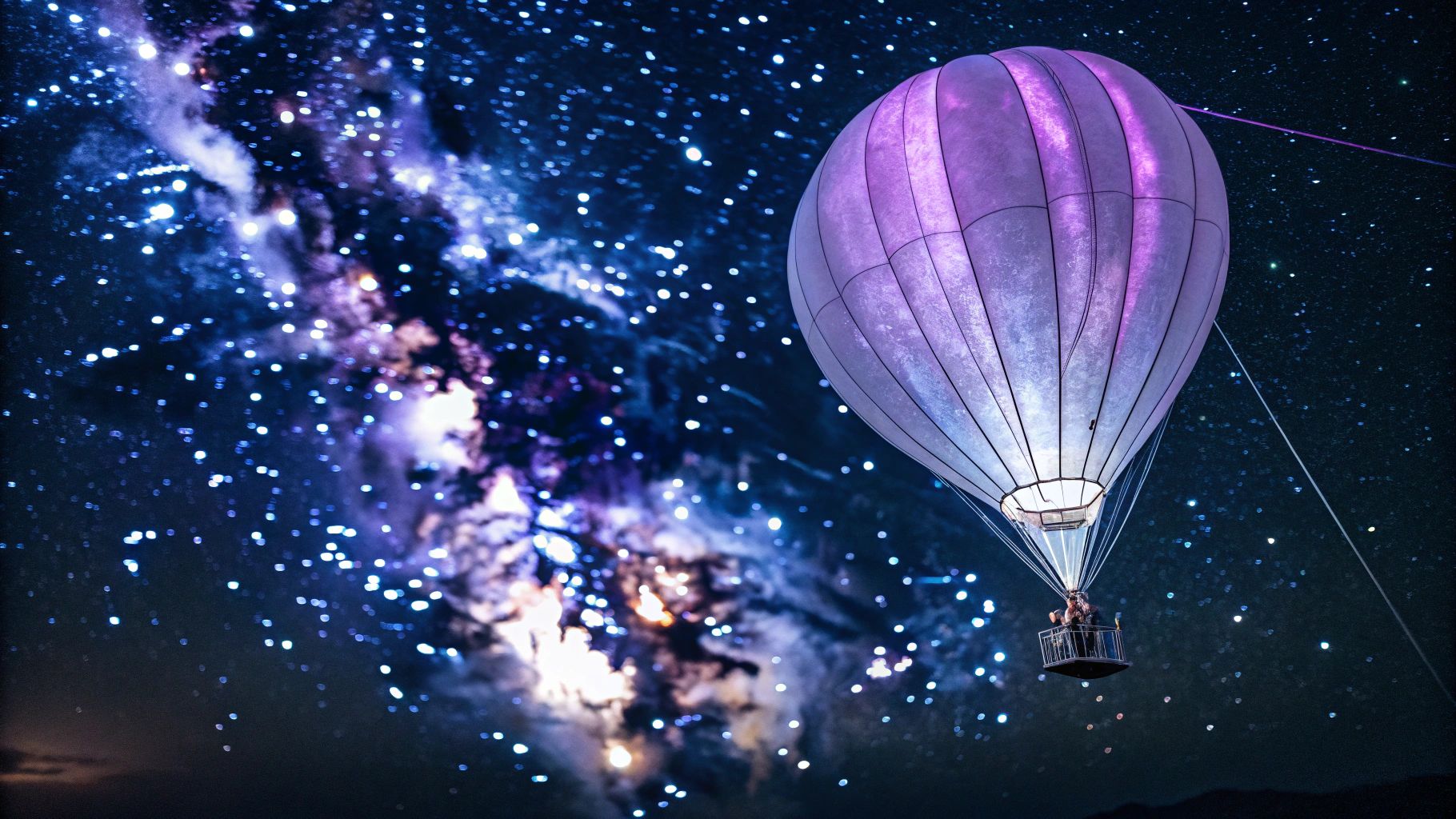 宇宙漂う発光バルーン花
